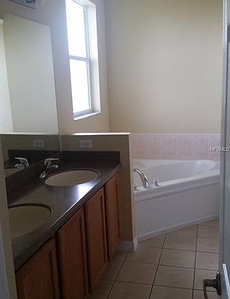 5th image of 115 Bluff Pass Dr