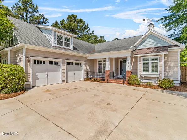 2015 Lynnwood Drive, Wilmington, NC 28403