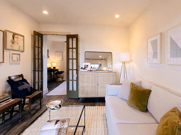 3rd image of 5623 Woodrow Ave APT 5