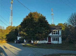 298 Westmorland Rd, Saint John, NB E2J2G3