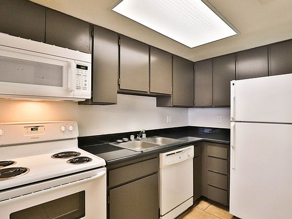 5th image of 700 W University Dr Unit 153
