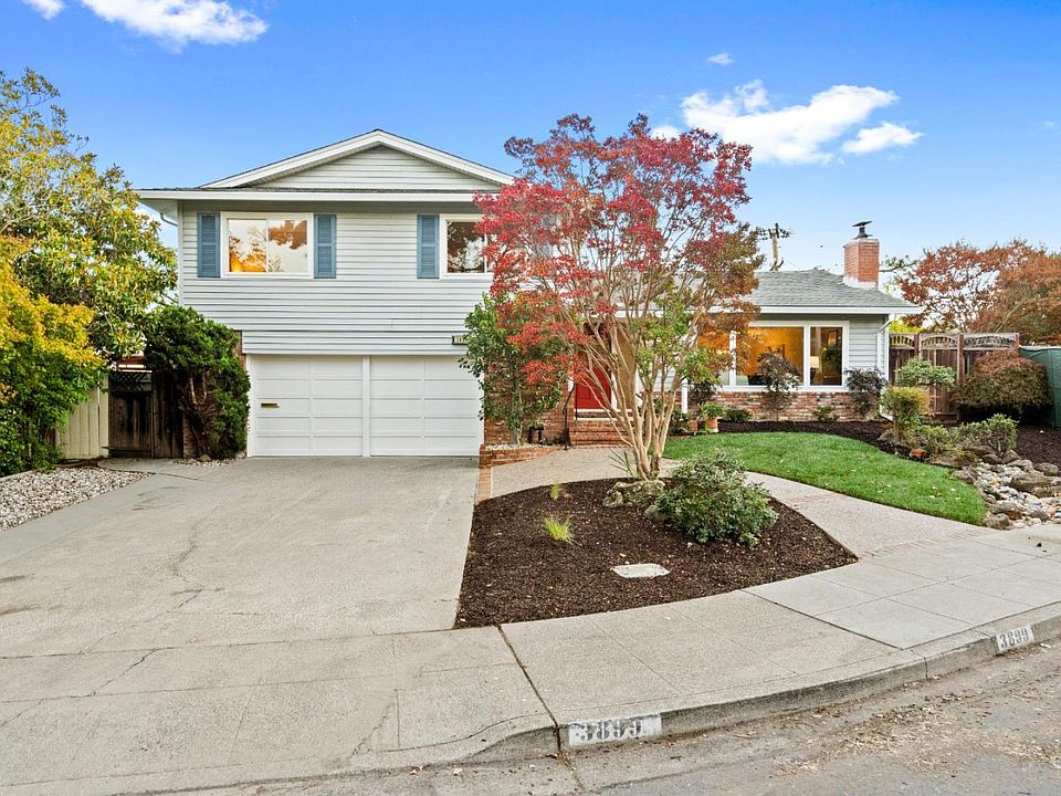 1st image of 3899 Vineyard Dr