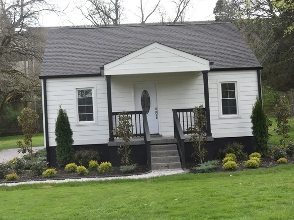 623 Belfast St, Lewisburg, TN 37091