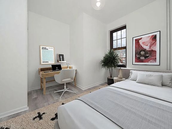 4th image of 128 W 13th St #20D