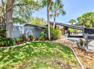 1924 SE 3rd Ct, Crystal River, FL 34429