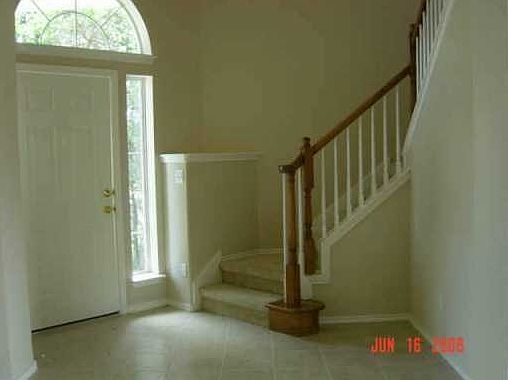 5th image of 670 Cullen Blvd