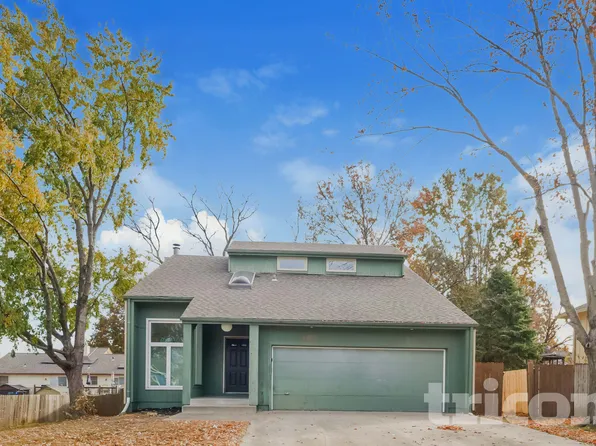 1133 NE Banner Dr, Lees Summit, MO 64086