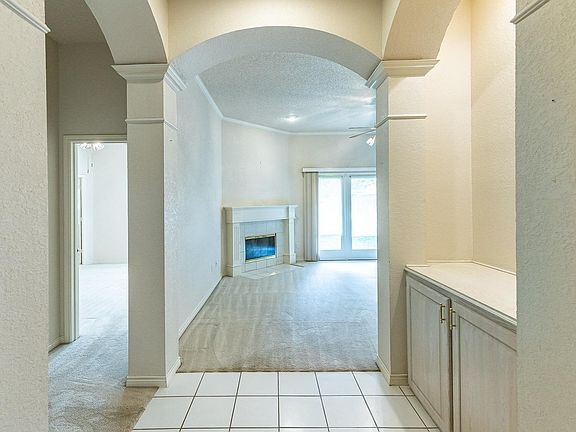 4th image of 909 Kewanee Ave #909