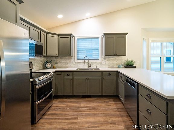 5th image of 10083 S Crossroads Cir SE