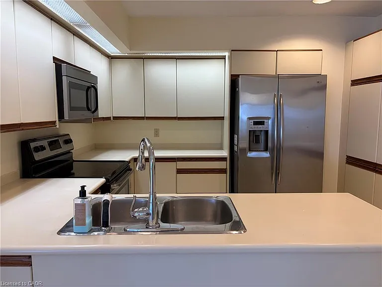 2220 Lakeshore Rd #25 — Photo 13