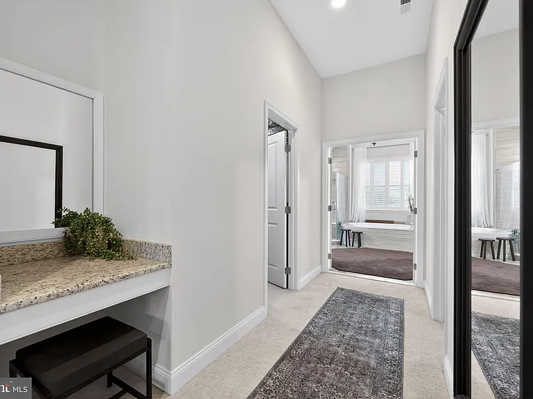 1036 Matthew Way — Photo 33