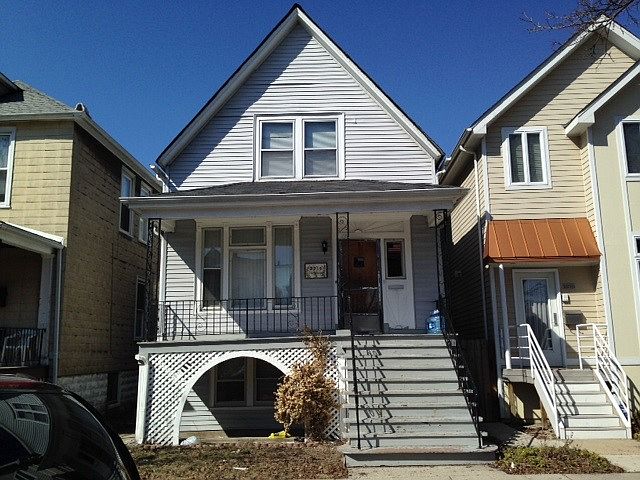 1st image of 3916 N Sacramento Ave
