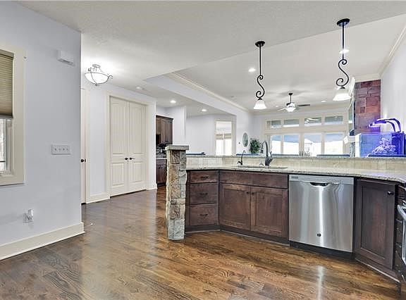 4th image of 19312 W 102nd St #16