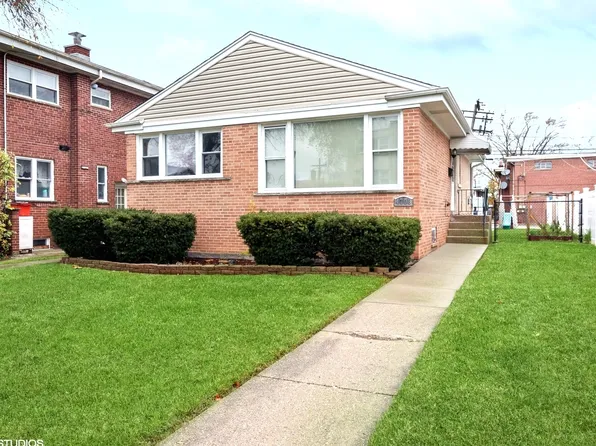 4708 Washington St, Skokie, IL 60076