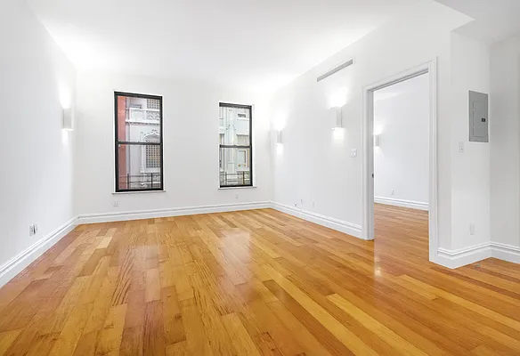 Rented by Keller Williams NYC | media 27