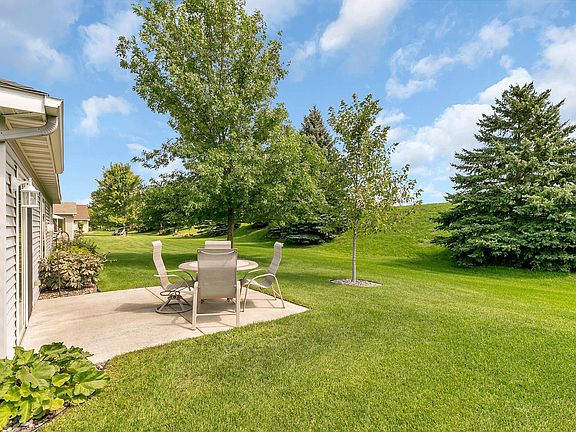 4th image of 1238 Willow Pond Dr