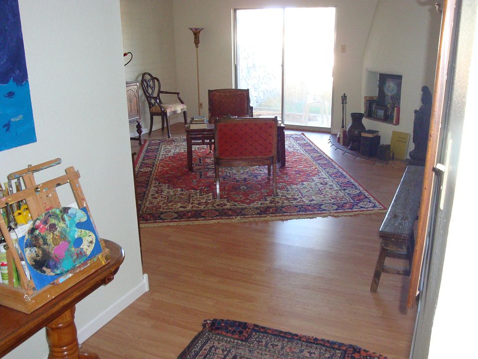 1st image of 2933 Valle Vista Dr