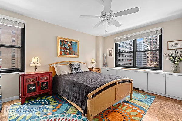 Sold by NextStopNY | media 4