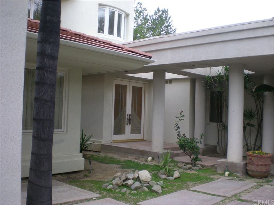 1st image of 24963 Palmilla Dr