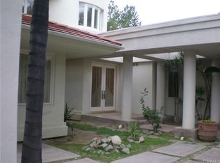 24963 Palmilla Dr, Calabasas, CA 91302