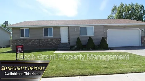 1632 Wildwood Ln Photo 1