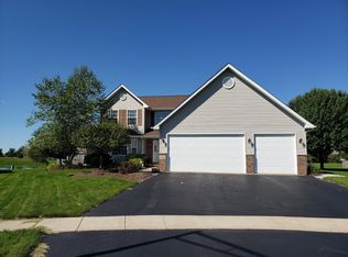 27458 W Fawn Lake Ct, Channahon, IL 60410