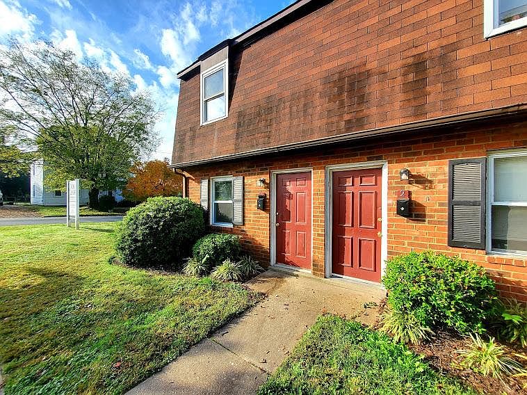 1st image of 1706 Carlisle Ave