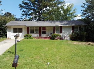 7062 Green Valley Ln, Riverdale, GA 30274