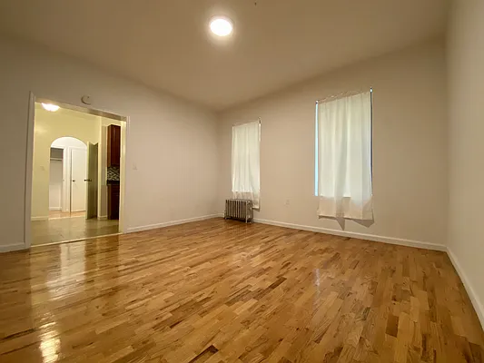 Rented by Bohemia Realty Group | media 4