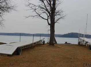 7 Dunning Rd, Malta, NY 12020