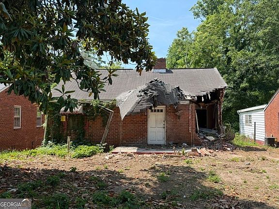 2nd image of 1640 Derry Ave SW