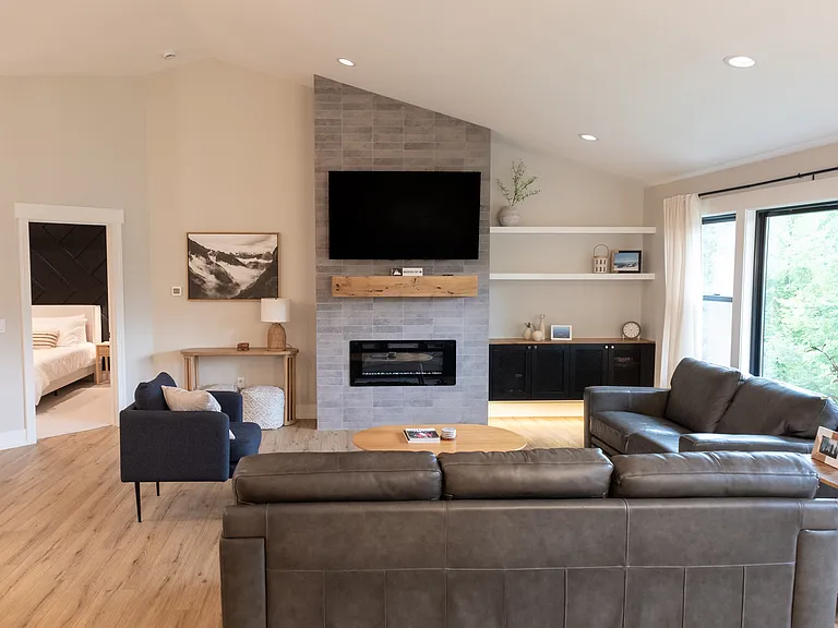 7269 Yellowstone Dr — Photo 7