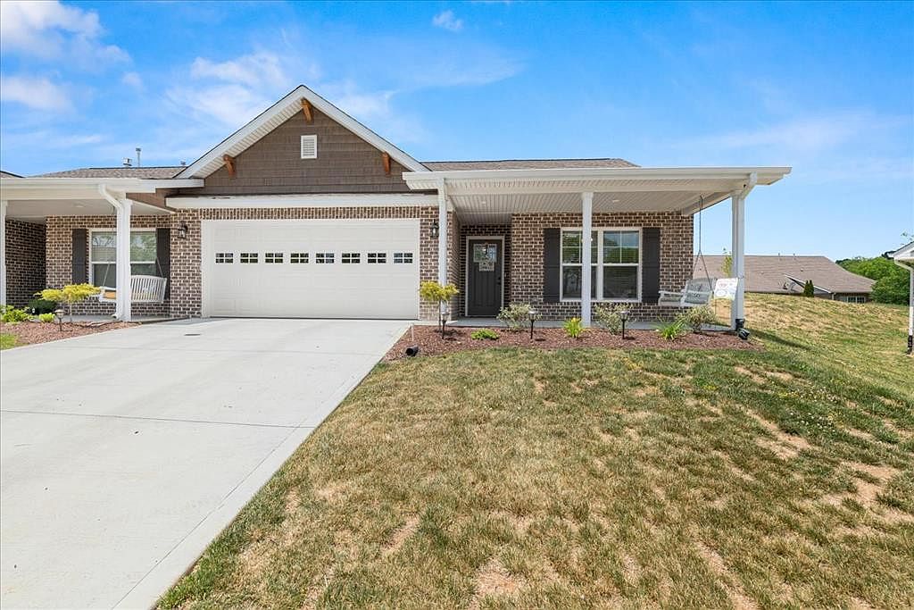 175 Mayapple Way, Sevierville, TN 37862 Zillow