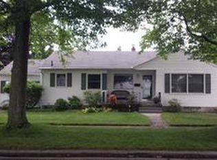 100 Maple St, Bay City, MI 48706