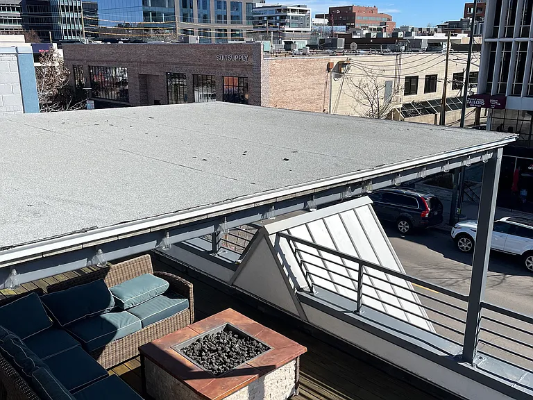 2717 E 3rd Ave — Photo 3