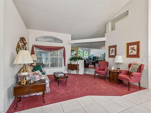 5th image of 11011 SW 53RD CIRCLE