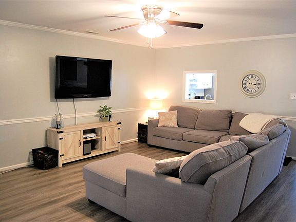5th image of 109 Tewkesbury Quay