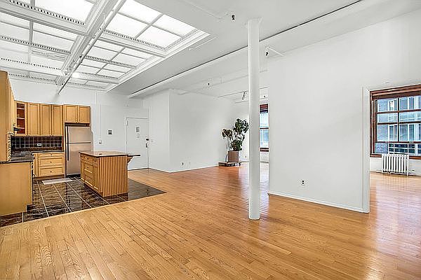 1st image of 625 6th Ave #5G