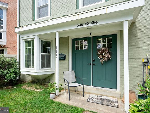 3rd image of 4430 Longworthe Sq