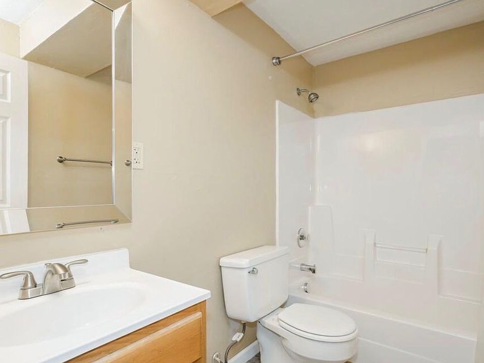 1st image of 1203 Liberty Xing