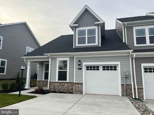 68 Boneset Dr, Gettysburg, PA 17325