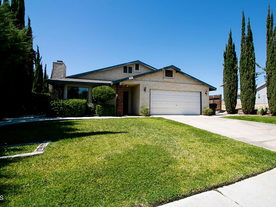 1st image of 15587 Tamarack Dr