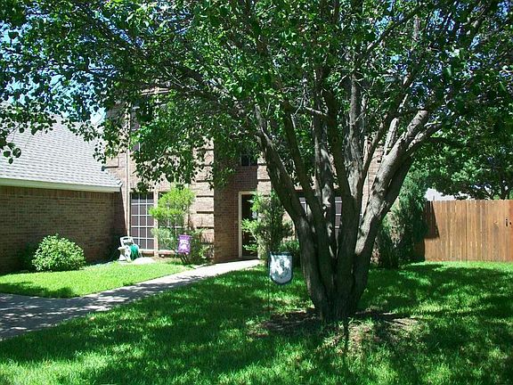 5th image of 2413 Pebble Dr