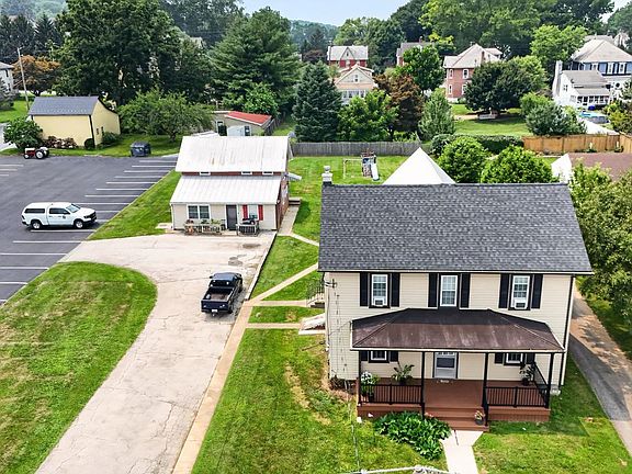 3rd image of 796 Pequea Ave