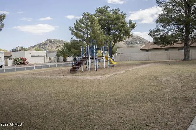 4802 W Menadota Dr — Photo 19