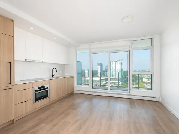 13685 102nd Ave #2509, Surrey, BC V3T 1N7