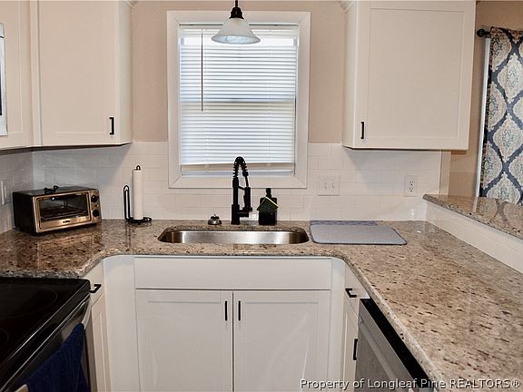 4th image of 6809 Willowbrook Dr APT 1
