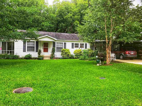 2nd image of 709 Parkview Dr