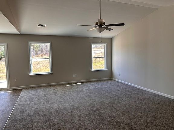 3rd image of 84 Lee Road 237