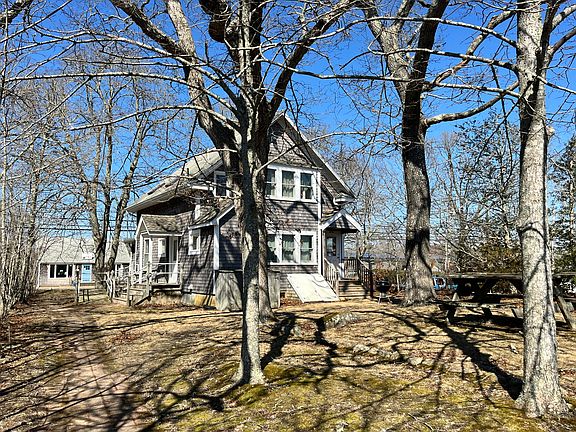 3rd image of 378 State Rd